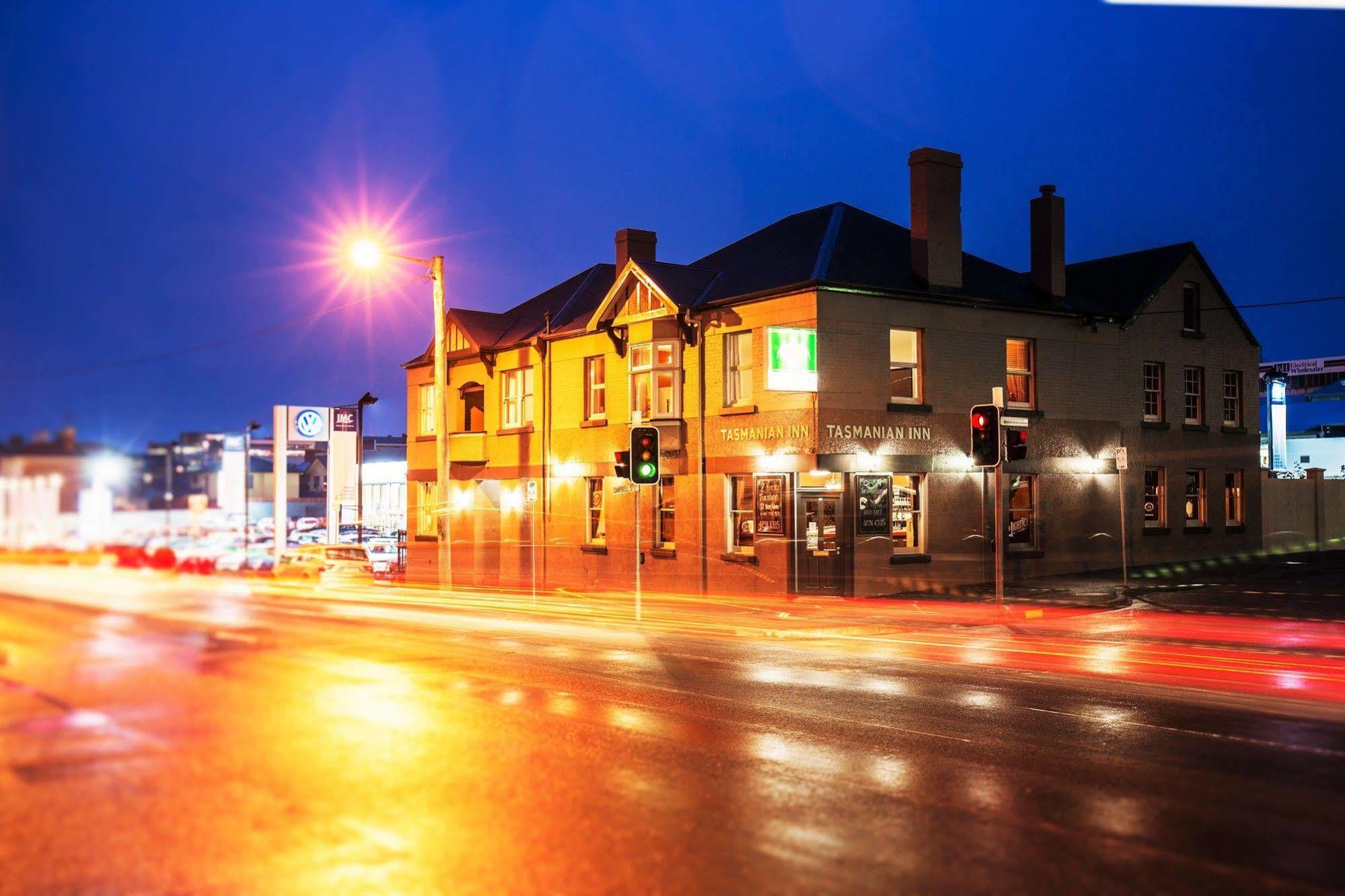 The Tasmanian Inn Hobart Exteriör bild