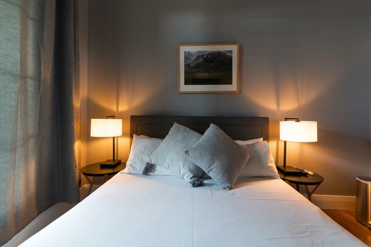 The Tasmanian Inn Hobart Exteriör bild